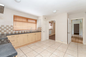 Kitchen/Diner- click for photo gallery